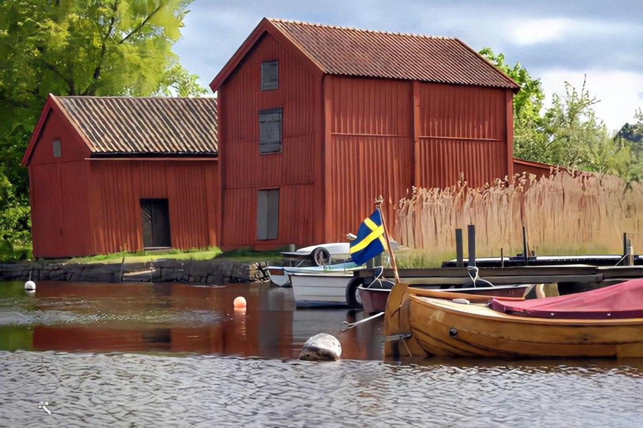 Strandstugan, Solviken Rockneby Exterior photo