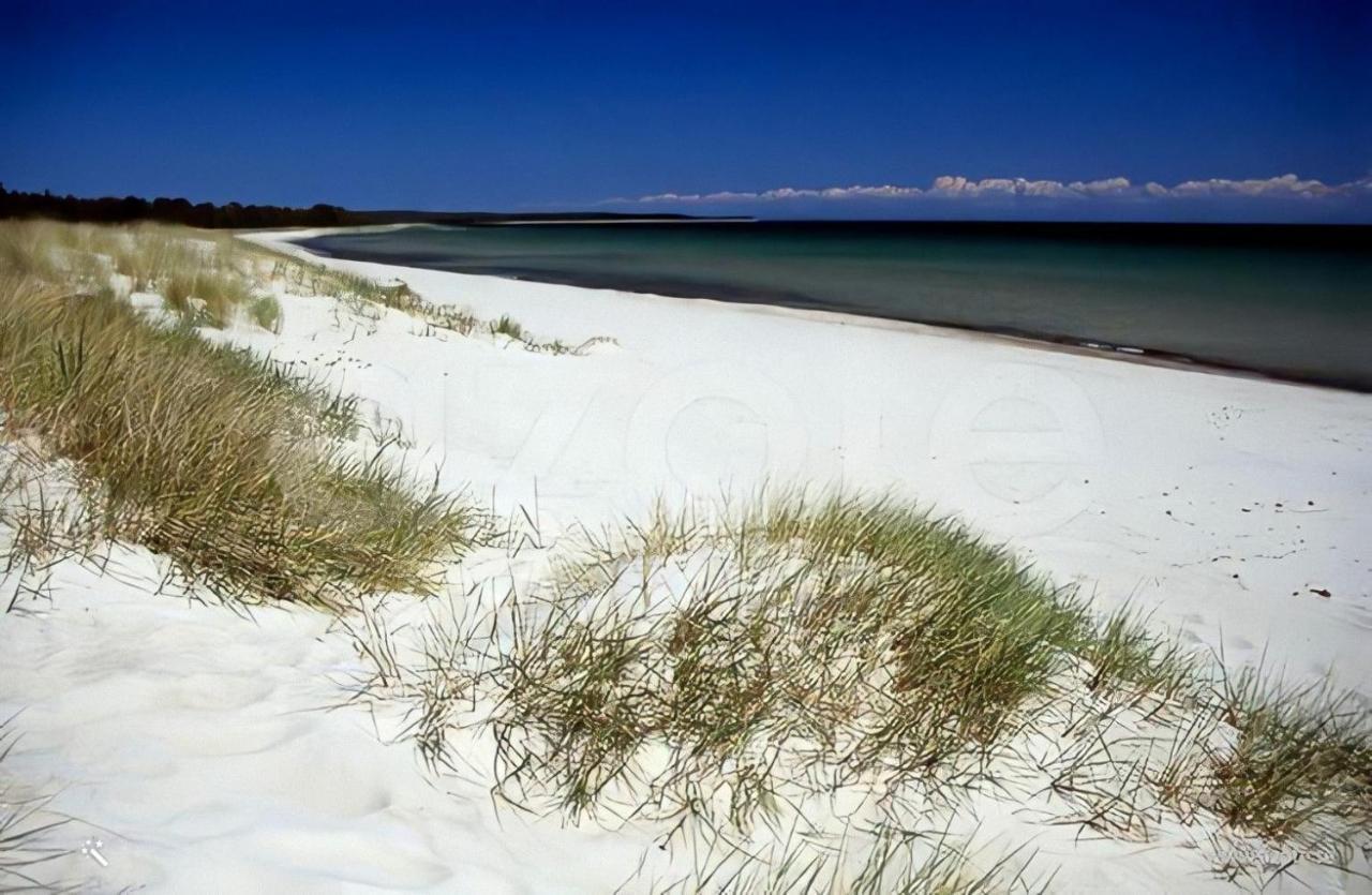 Strandstugan, Solviken Rockneby Exterior photo